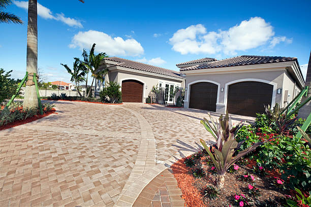 Reliable Hampton, TN Driveway Pavers Solutions